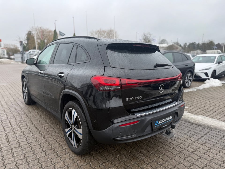 Mercedes EQA250 Electric Art 5d