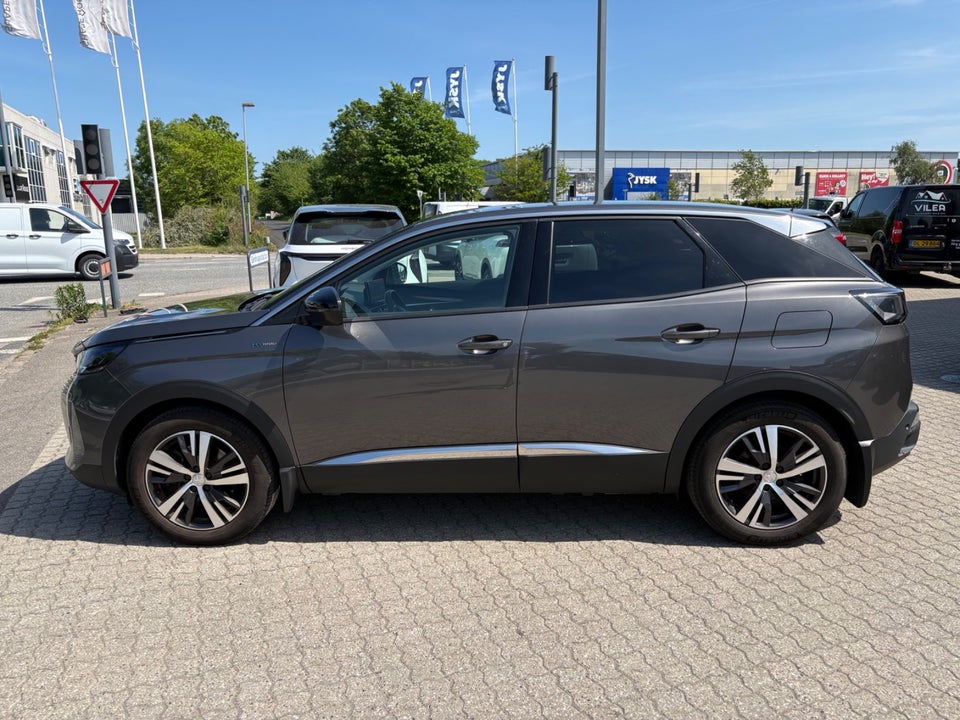 Peugeot 3008 1,6 Hybrid Allure Pack EAT8 5d