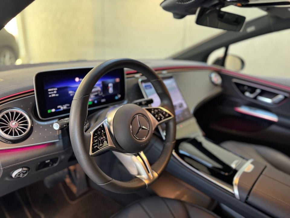 Mercedes EQE300 Electric Art 4d