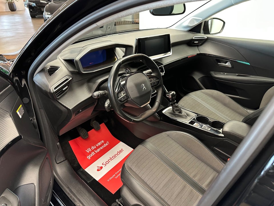 Peugeot 208 1,2 PureTech 100 Allure Pack 5d