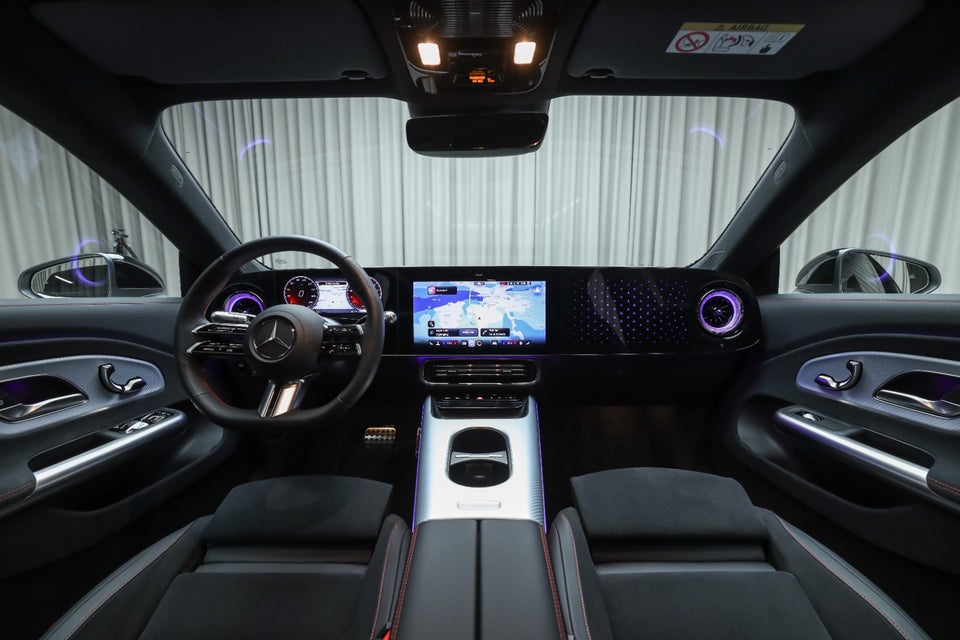 Mercedes CLA350 EQ AMG Premium 4Matic 4d