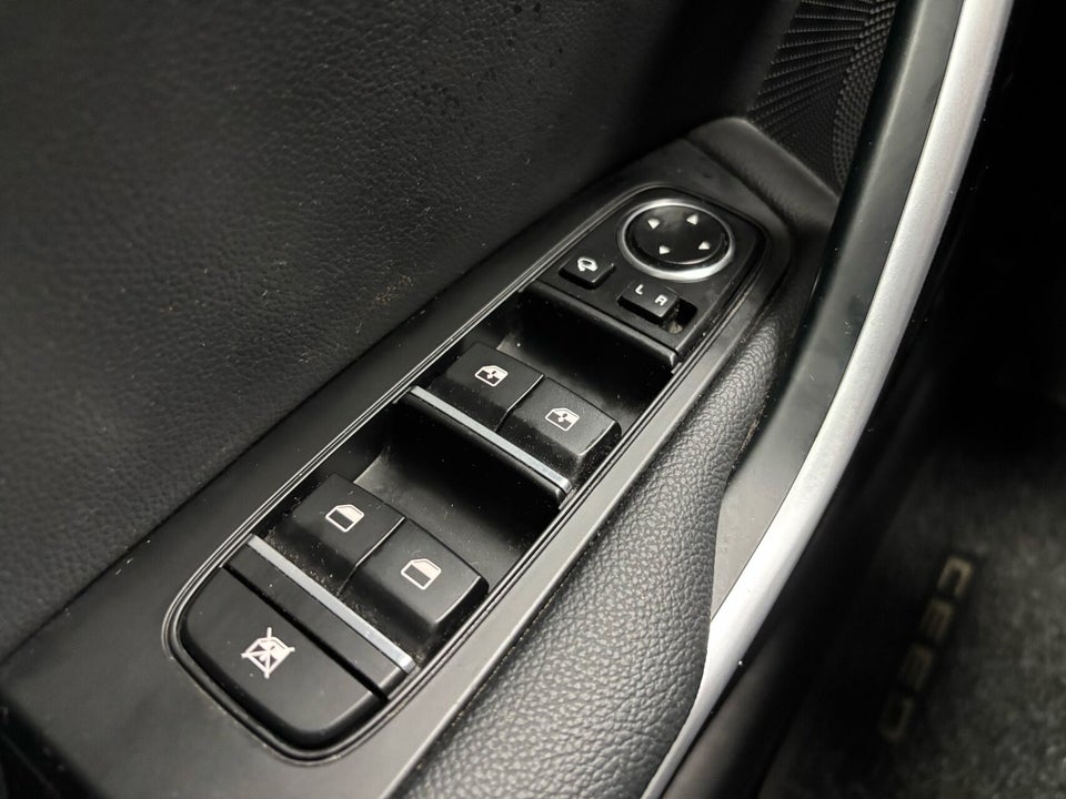 Kia Ceed 1,6 PHEV Prestige SW DCT 5d
