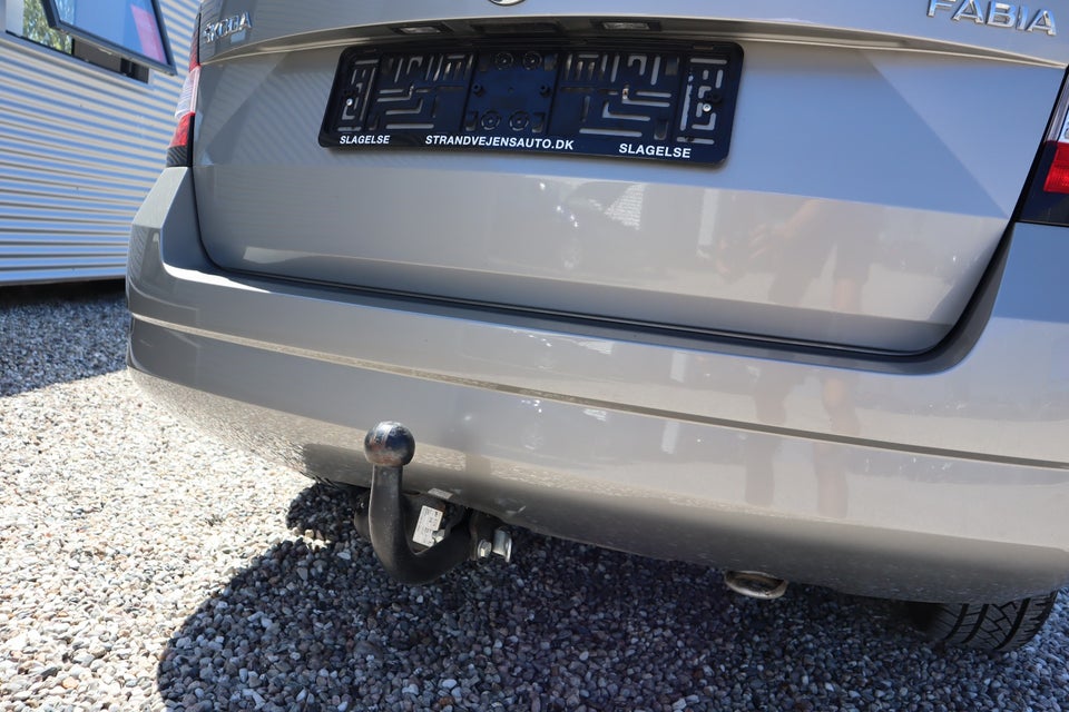 Skoda Fabia 1,2 TSi 90 Ambiente Combi 5d