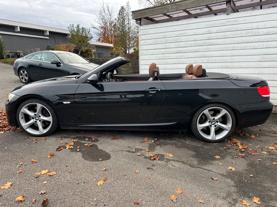BMW 335i 3,0 Cabriolet 2d