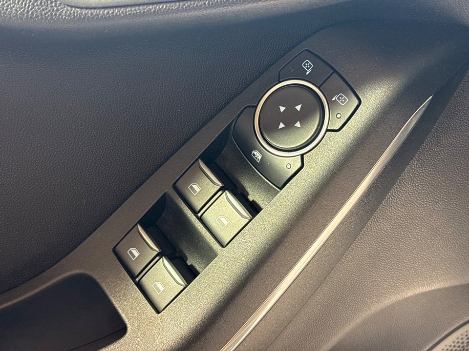 Ford Fiesta 1,0 EcoBoost Titanium 5d