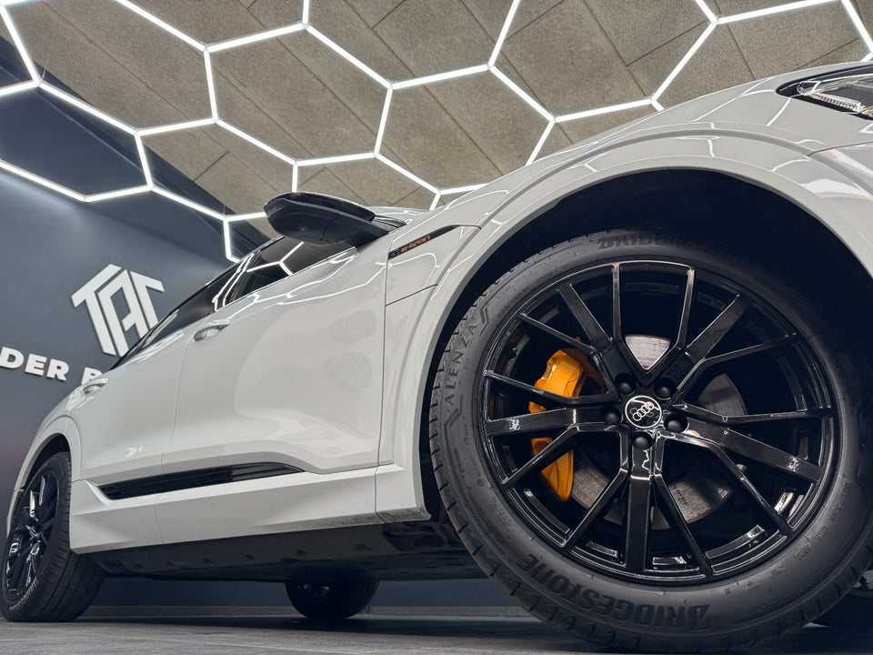 Audi e-tron 55 Black Edition S-line Sportback quattro 5d
