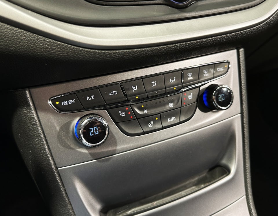 Opel Astra 1,6 CDTi 110 Enjoy 5d