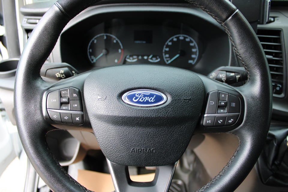 Ford Transit Custom 300 L2 2,0 TDCi 130 Trend Mandskabsvogn
