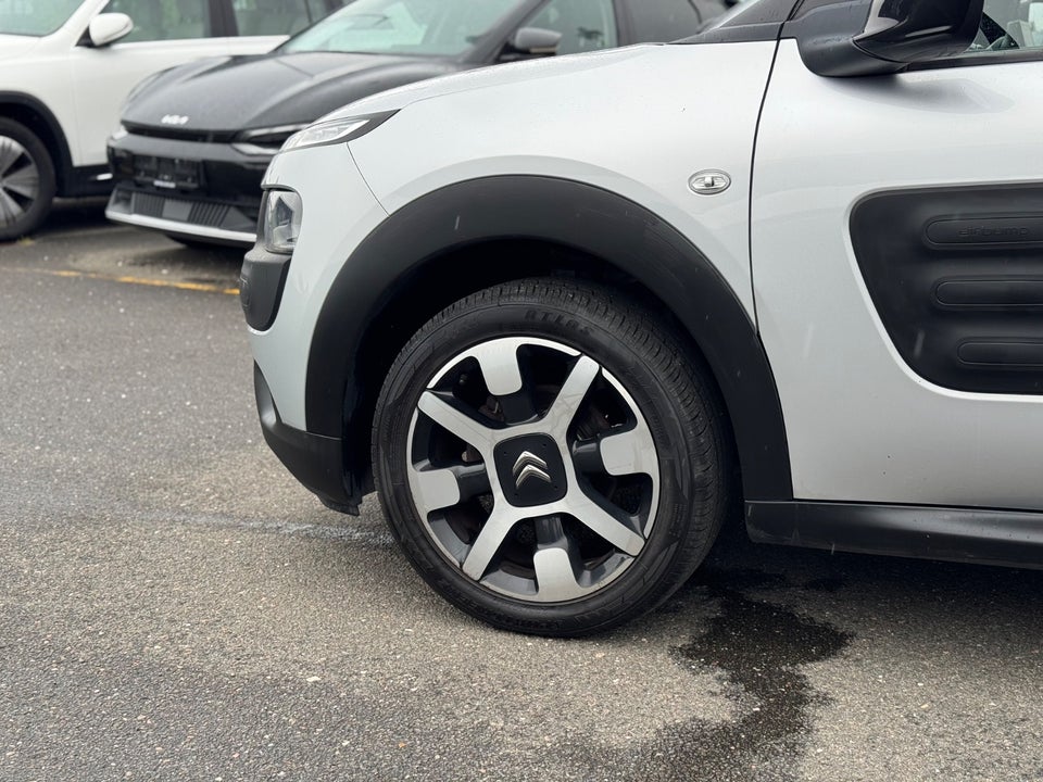 Citroën C4 Cactus 1,2 PureTech 82 Feel 5d