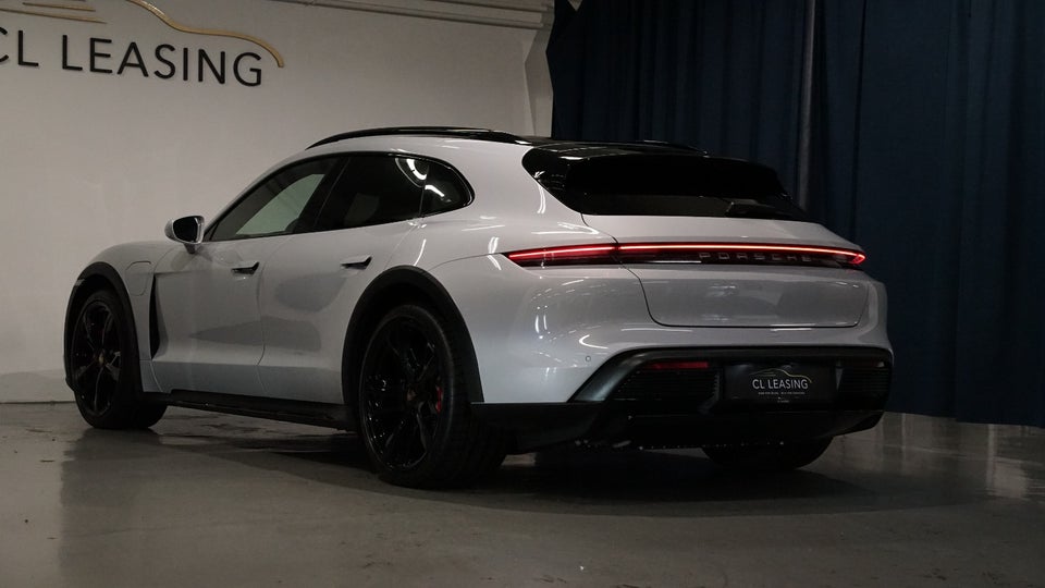 Porsche Taycan 4S Performance+ Cross Turismo 5d