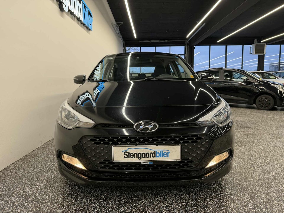Hyundai i20 1,25 Trend 5d