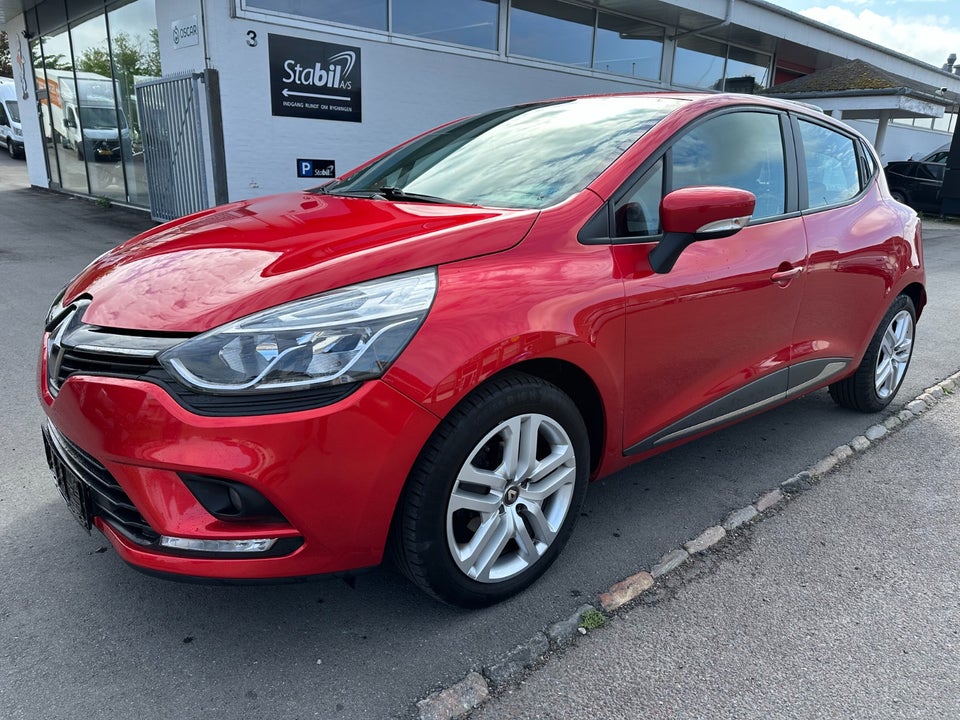 Renault Clio IV 0,9 TCe 90 Zen 5d