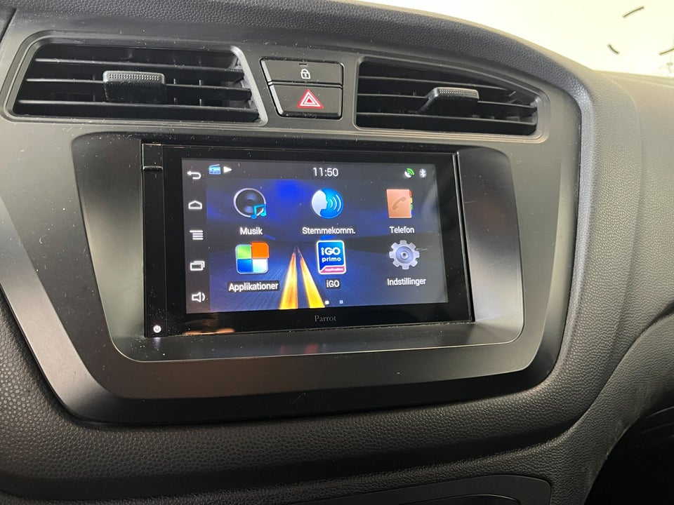 Hyundai i20 Active Cross 1,0 T-GDi Premium 5d