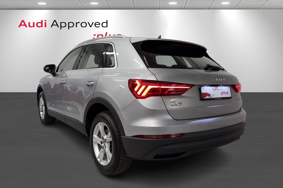 Audi Q3 45 TFSi e Attitude plus S-tr. 5d