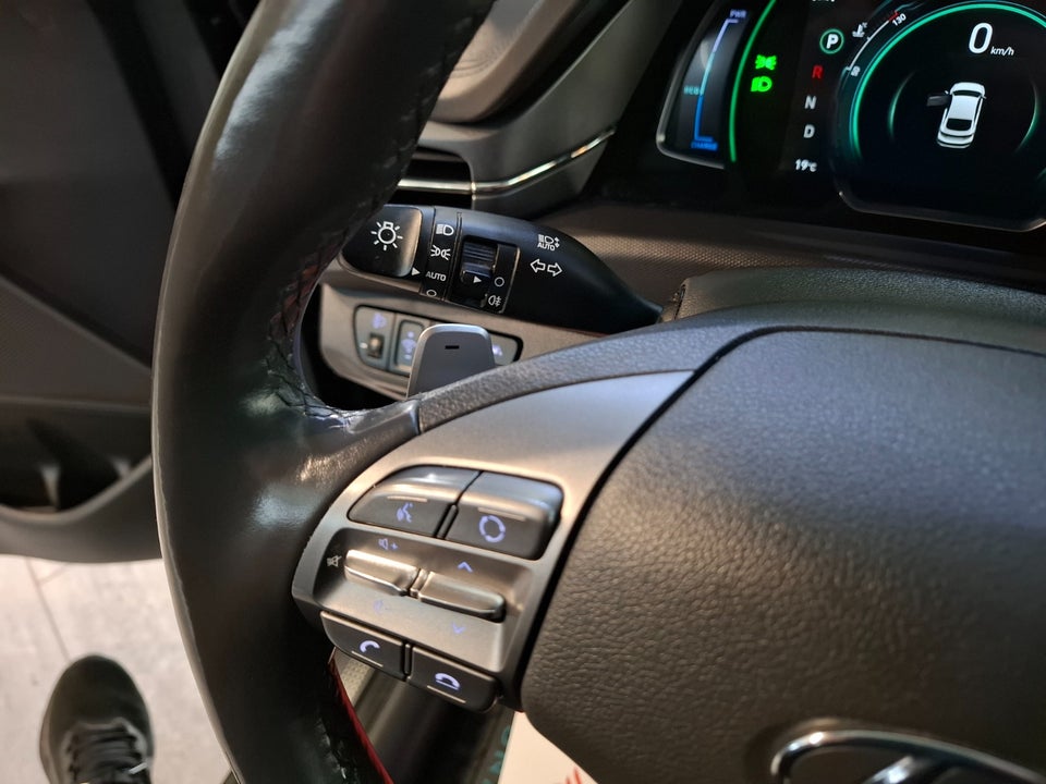 Hyundai Ioniq 1,6 PHEV Premium DCT 5d