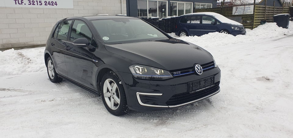VW Golf VII 1,4 GTE DSG 5d