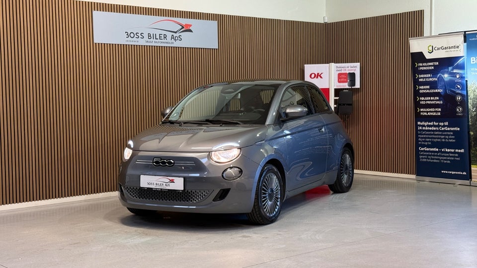 Fiat 500e 42 Icon Sky 3d