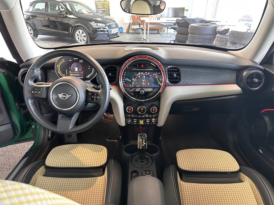 MINI Cooper SE Edition Premium Plus 3d