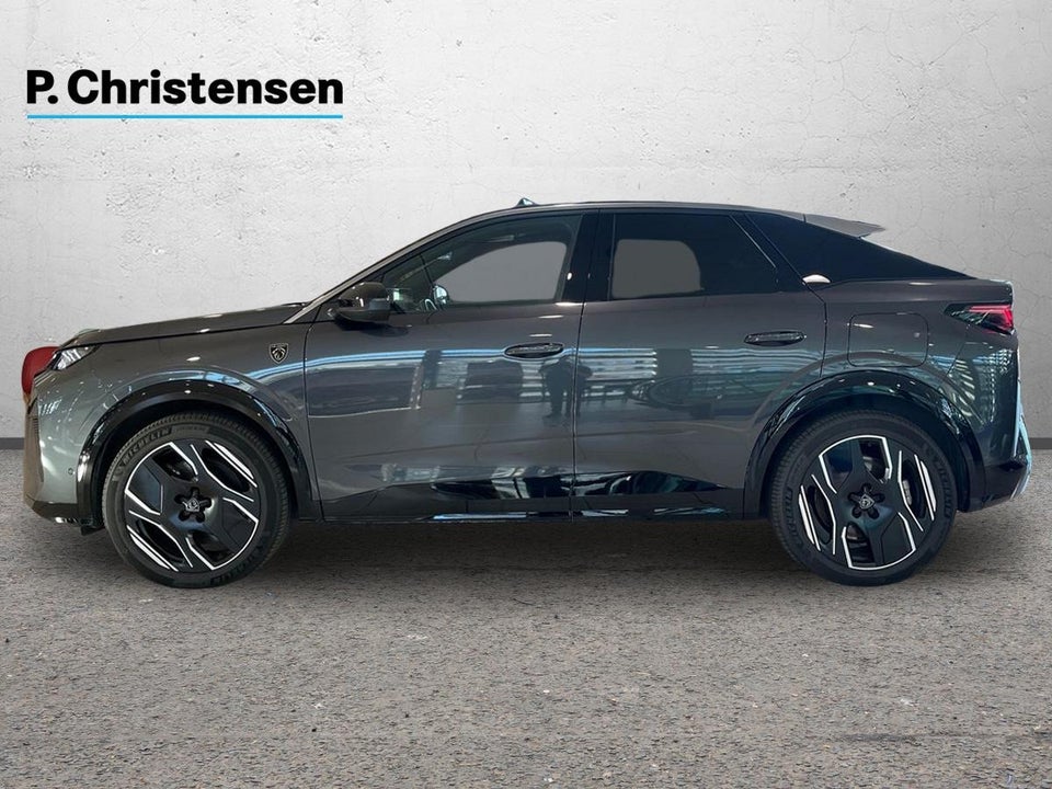 Peugeot e-3008 77 GT Pack 5d