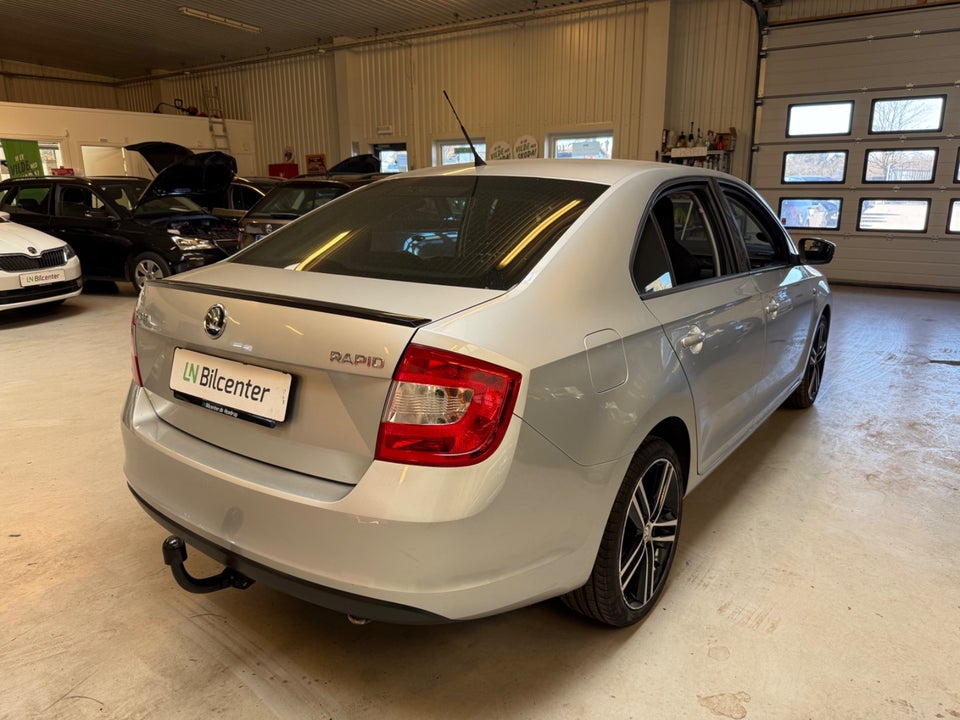 Skoda Rapid 1,2 TSi 105 Sport 5d