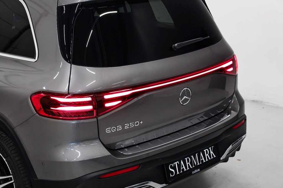 Mercedes EQB250+ AMG Advance 5d