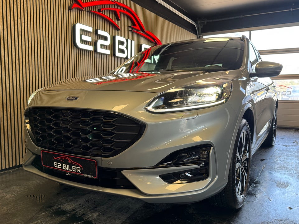 Ford Kuga 2,5 PHEV ST-Line X CVT 5d