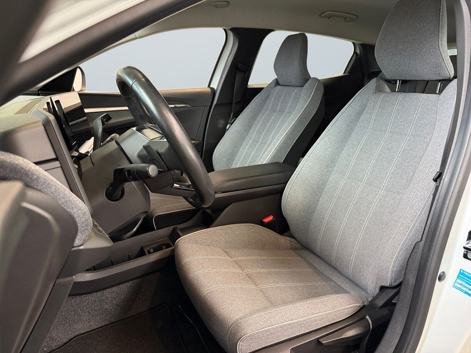 Renault Megane E-Tech 40 Equilibre 5d