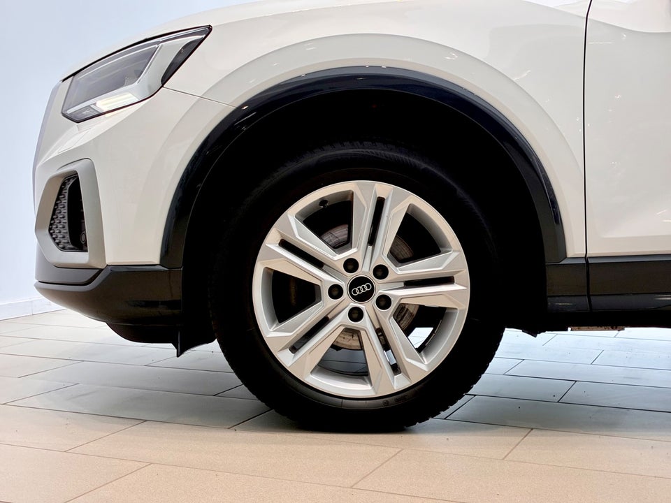 Audi Q2 35 TFSi Prestige S-tr. 5d