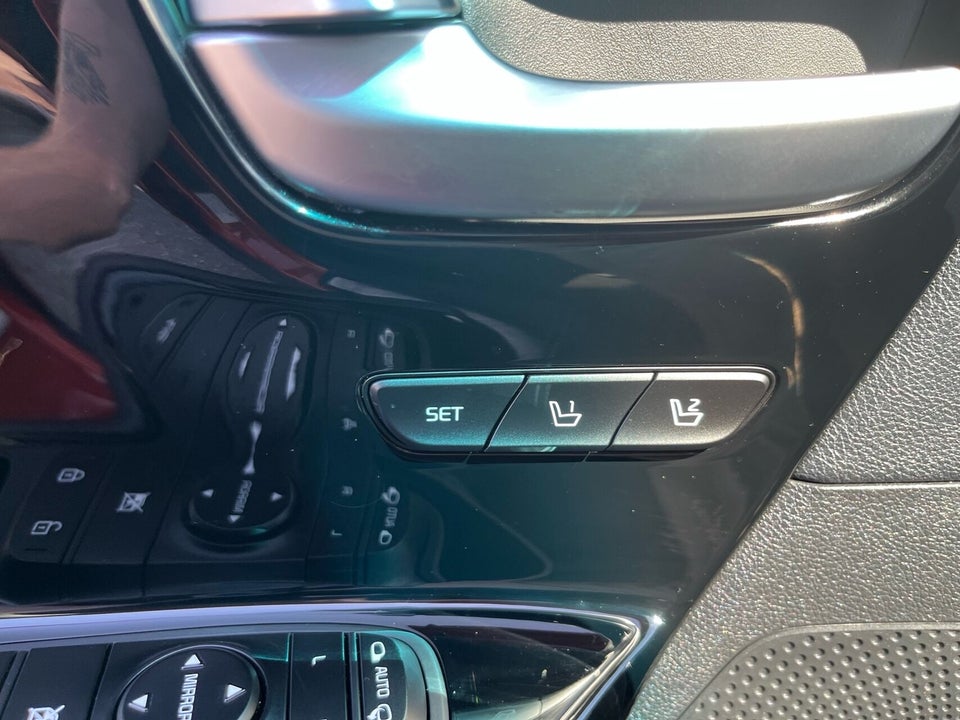 Kia Niro 1,6 PHEV Premium DCT 5d