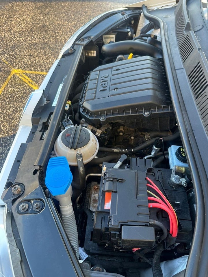 VW Up! 1,0 75 High Up! ASG 5d