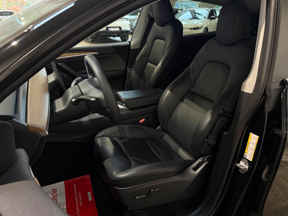 Tesla Model Y Performance AWD 5d
