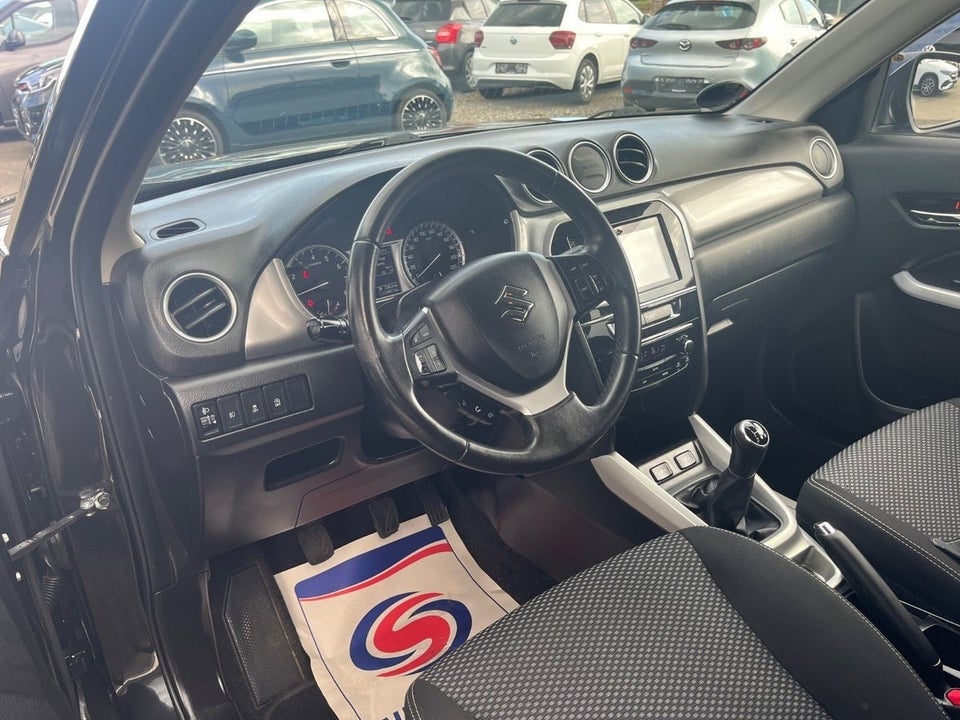 Suzuki Vitara 1,6 Active 5d