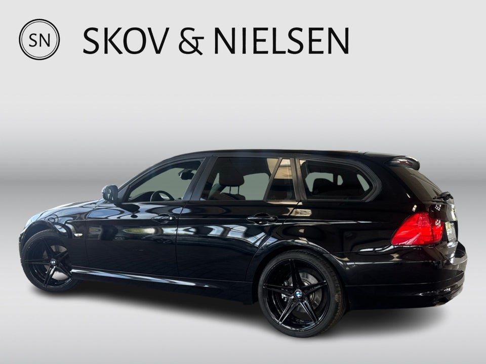 BMW 318d 2,0 Touring 5d