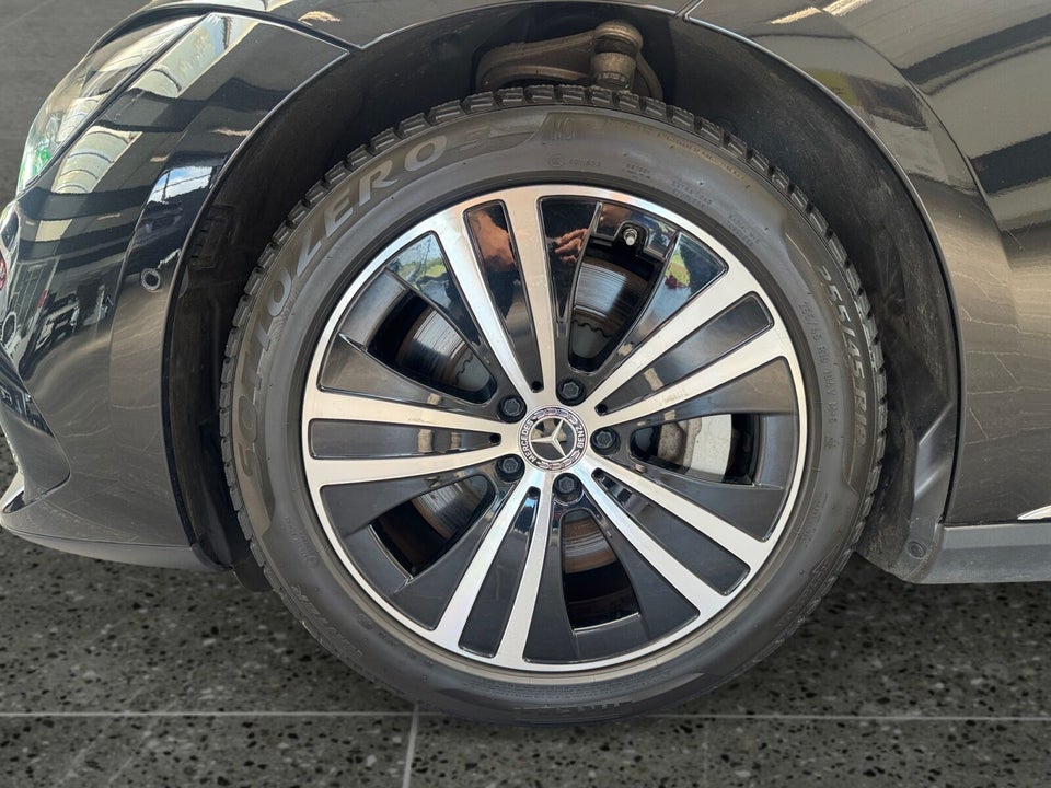 Mercedes EQE300 4d