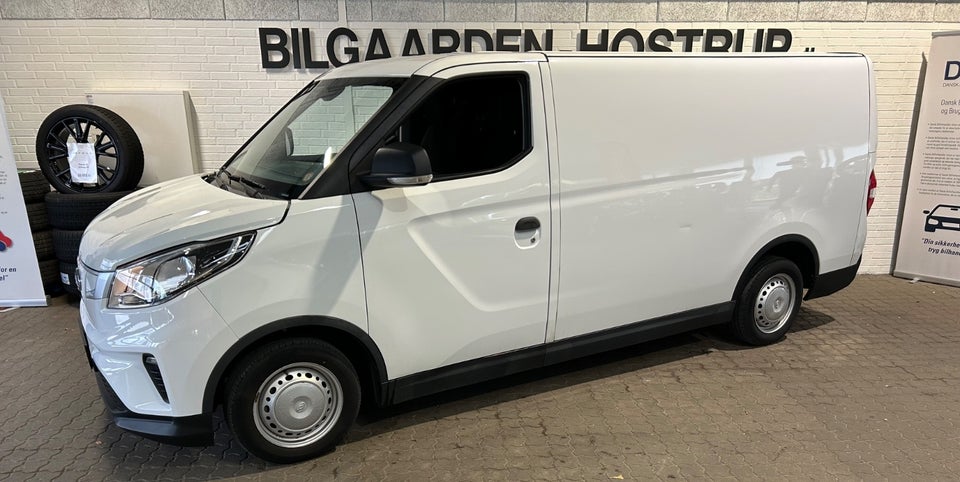 Maxus e-Deliver 3 35 Cargo Van SWB