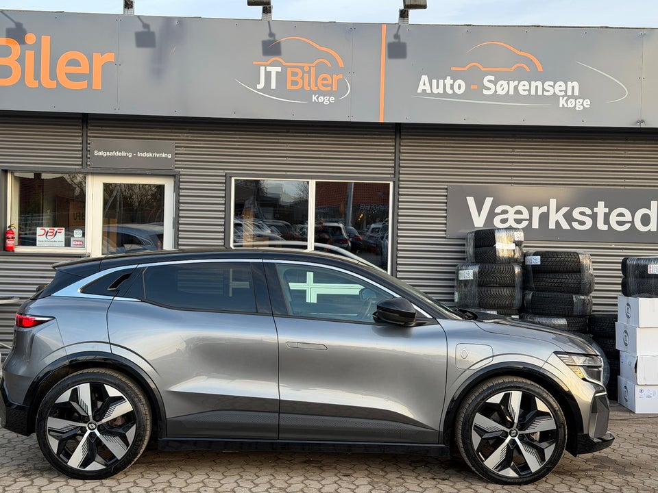 Renault Megane E-Tech 60 Techno 5d