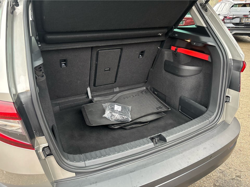 Skoda Karoq 1,0 TSi 115 Ambition 5d