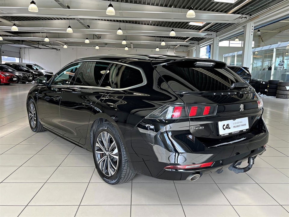 Peugeot 508 1,6 Hybrid Allure Pack SW EAT8 5d