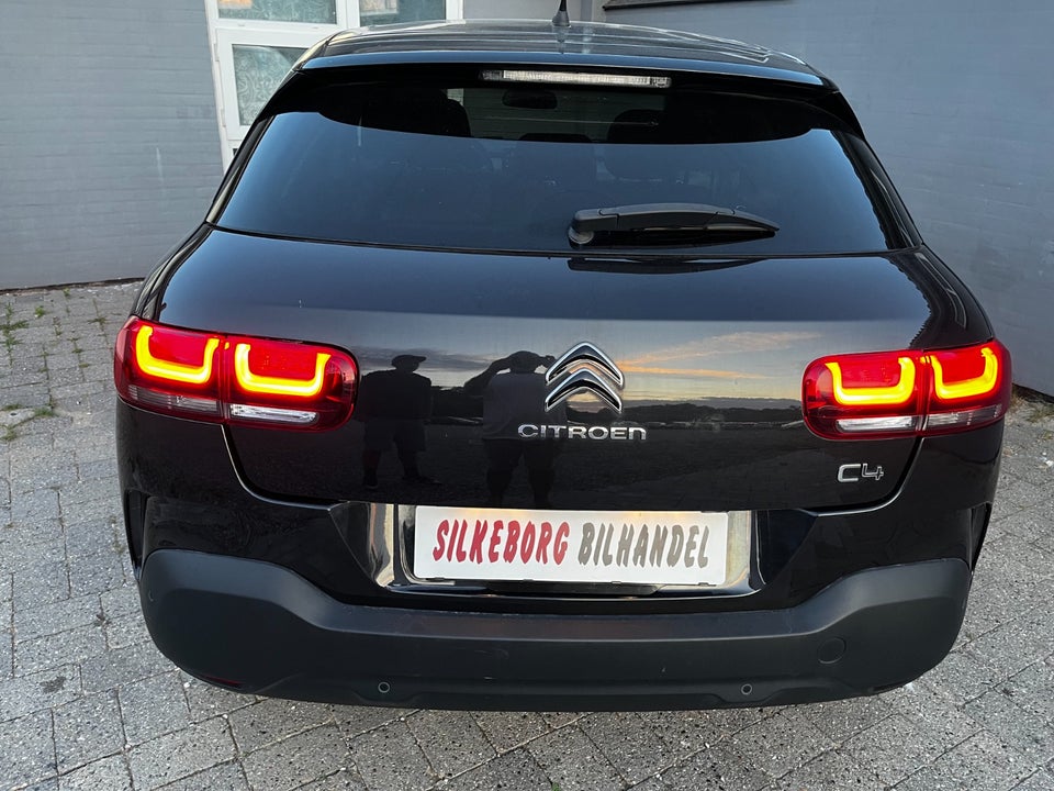 Citroën C4 Cactus 1,2 PureTech 110 SkyLine 5d
