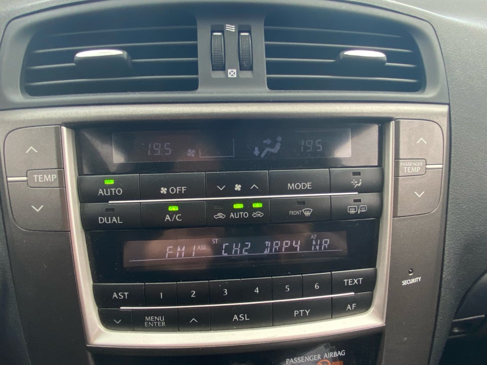 Lexus IS250 2,5 aut. 4d