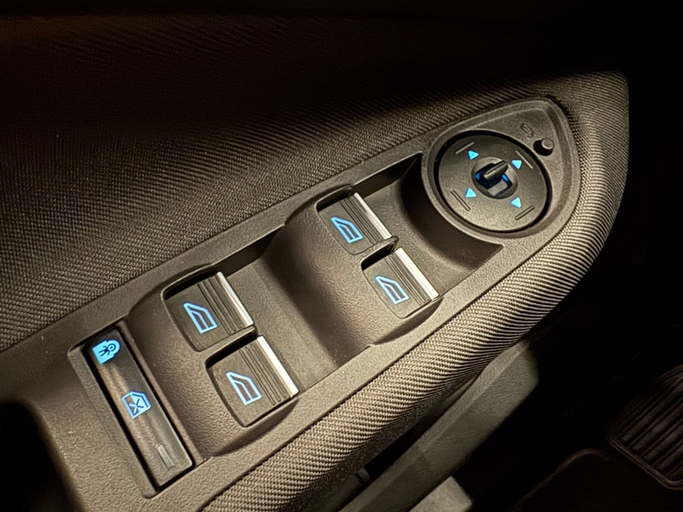 Ford C-MAX 1,0 SCTi 100 Titanium 5d