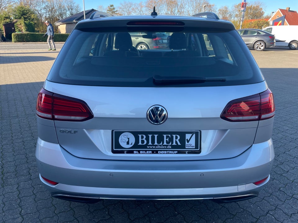 VW Golf VII 1,6 TDi 115 Comfortline Variant 5d