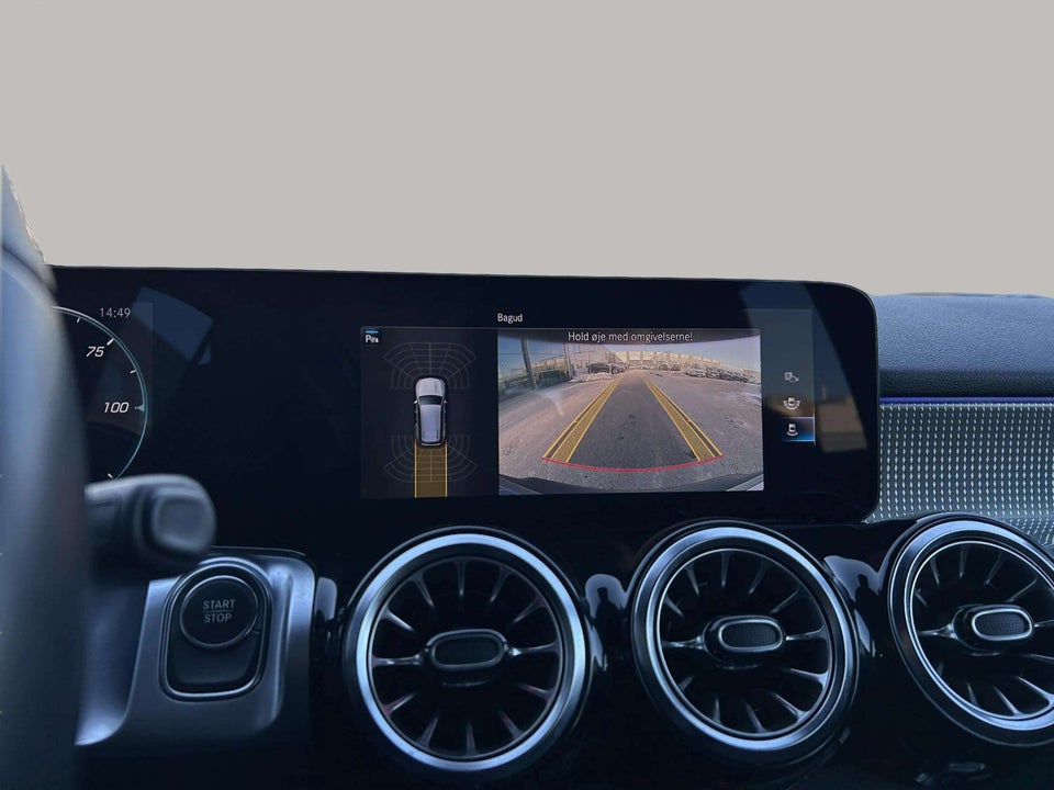 Mercedes EQB300 Progressive 4Matic 5d