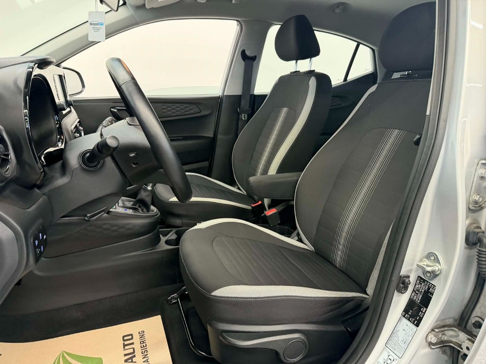 Hyundai i10 1,0 MPi Advanced AMT 5d