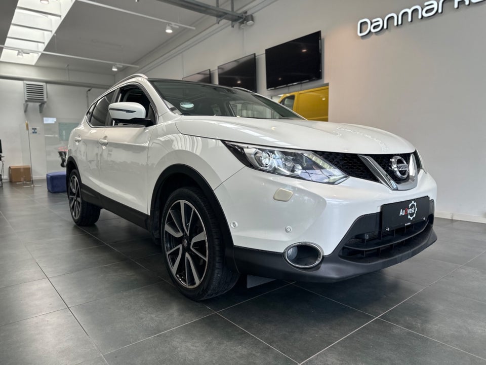 Nissan Qashqai 1,2 Dig-T 115 Tekna 5d