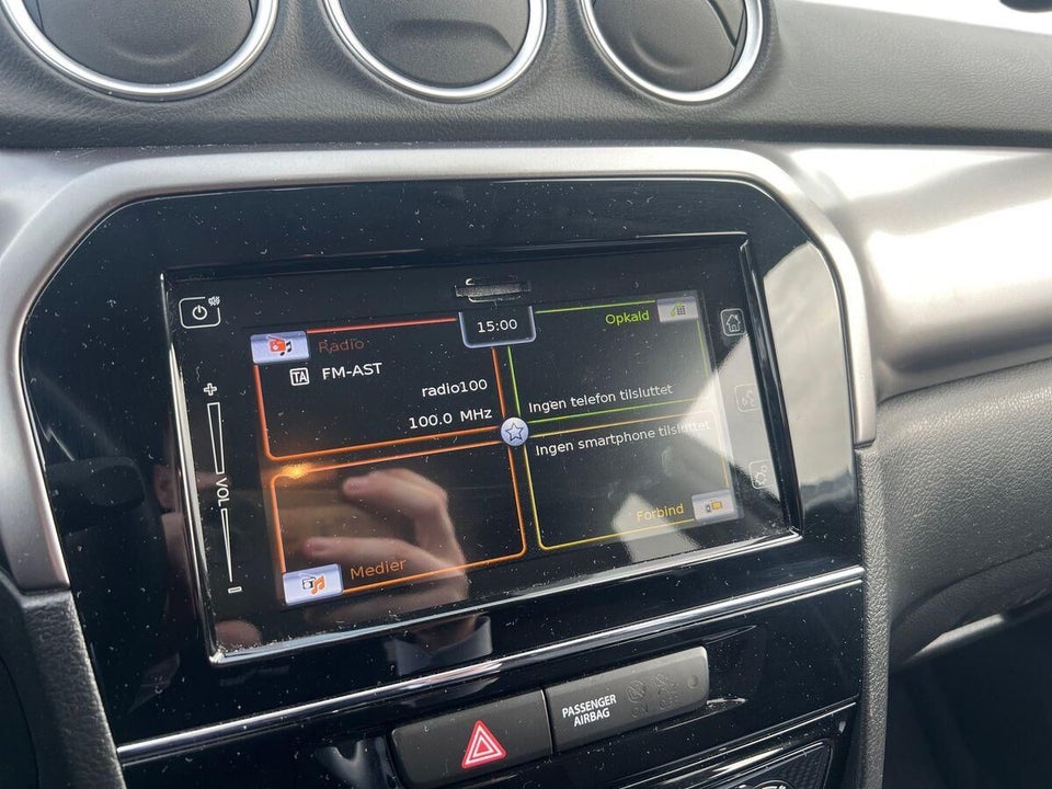 Suzuki Vitara 1,4 mHybrid Active aut. 5d