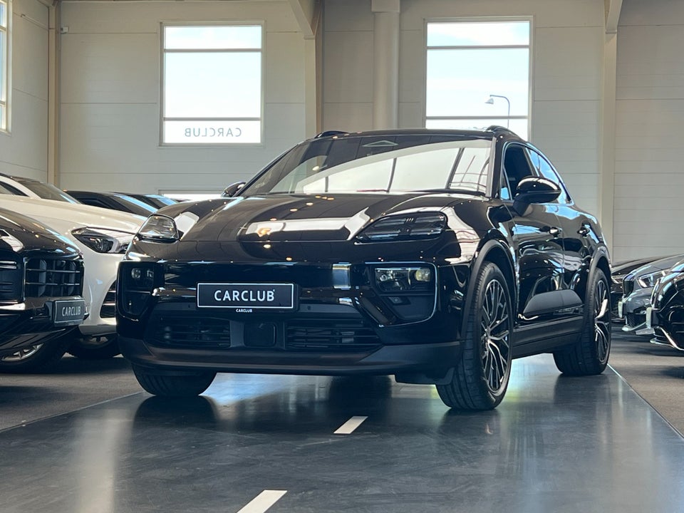 Porsche Macan 5d