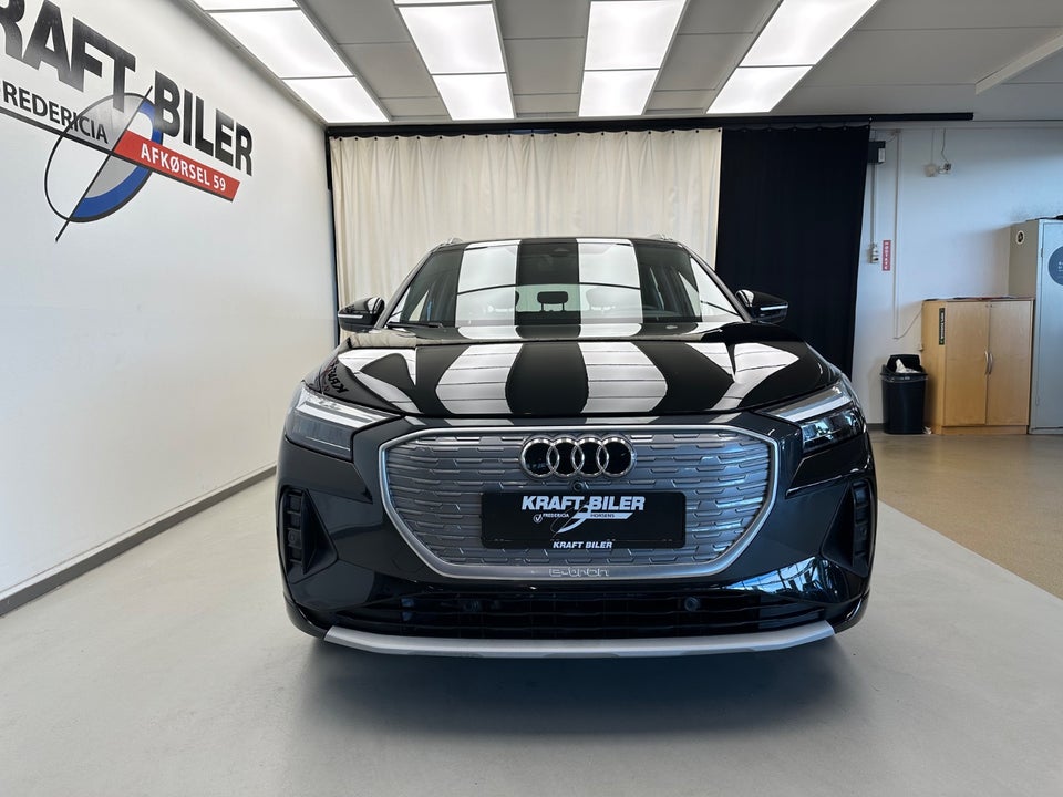 Audi Q4 e-tron 45 Progress 5d