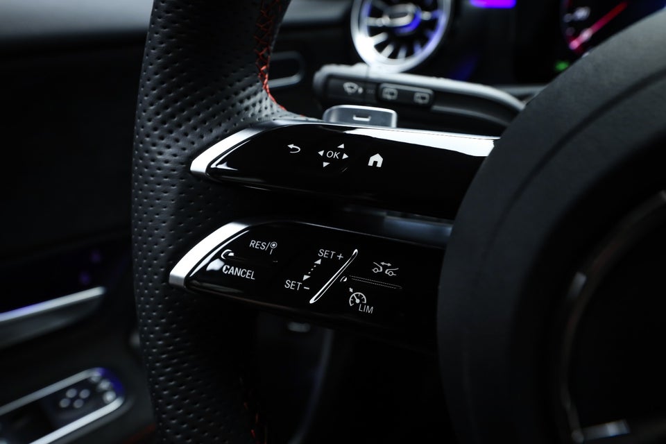 Mercedes A250 e 1,3 AMG Line aut. 5d