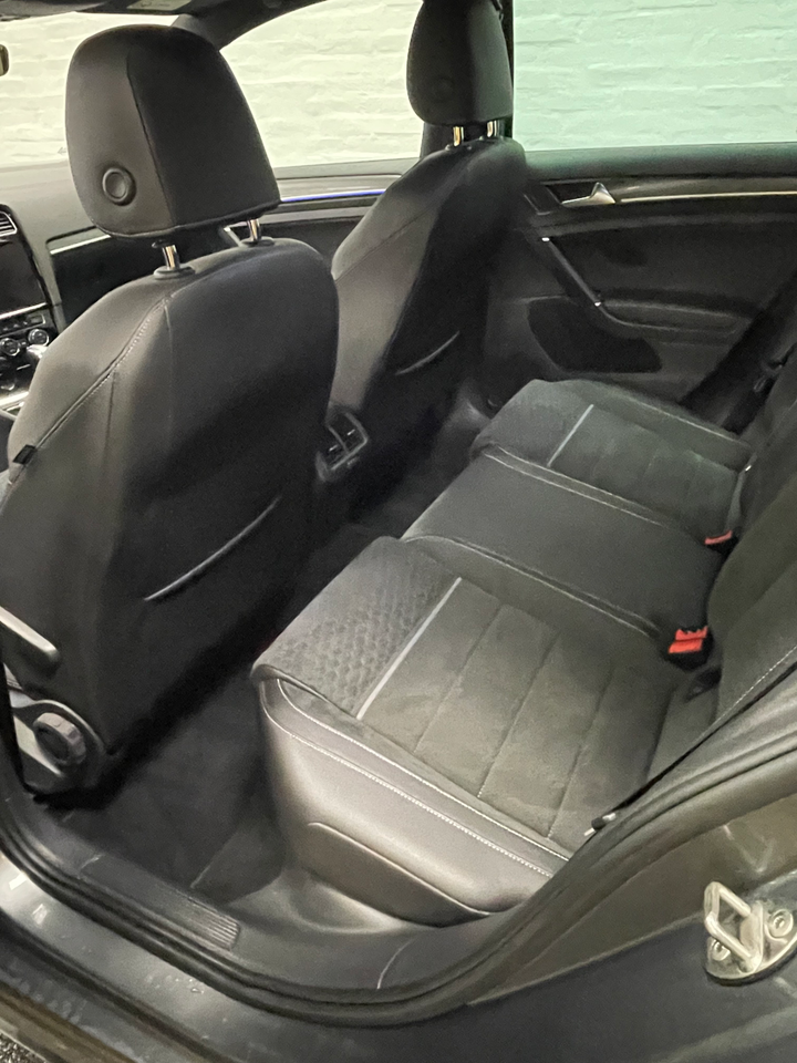 VW Golf VII 1,4 GTE DSG 5d